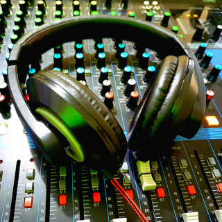Auto DJ